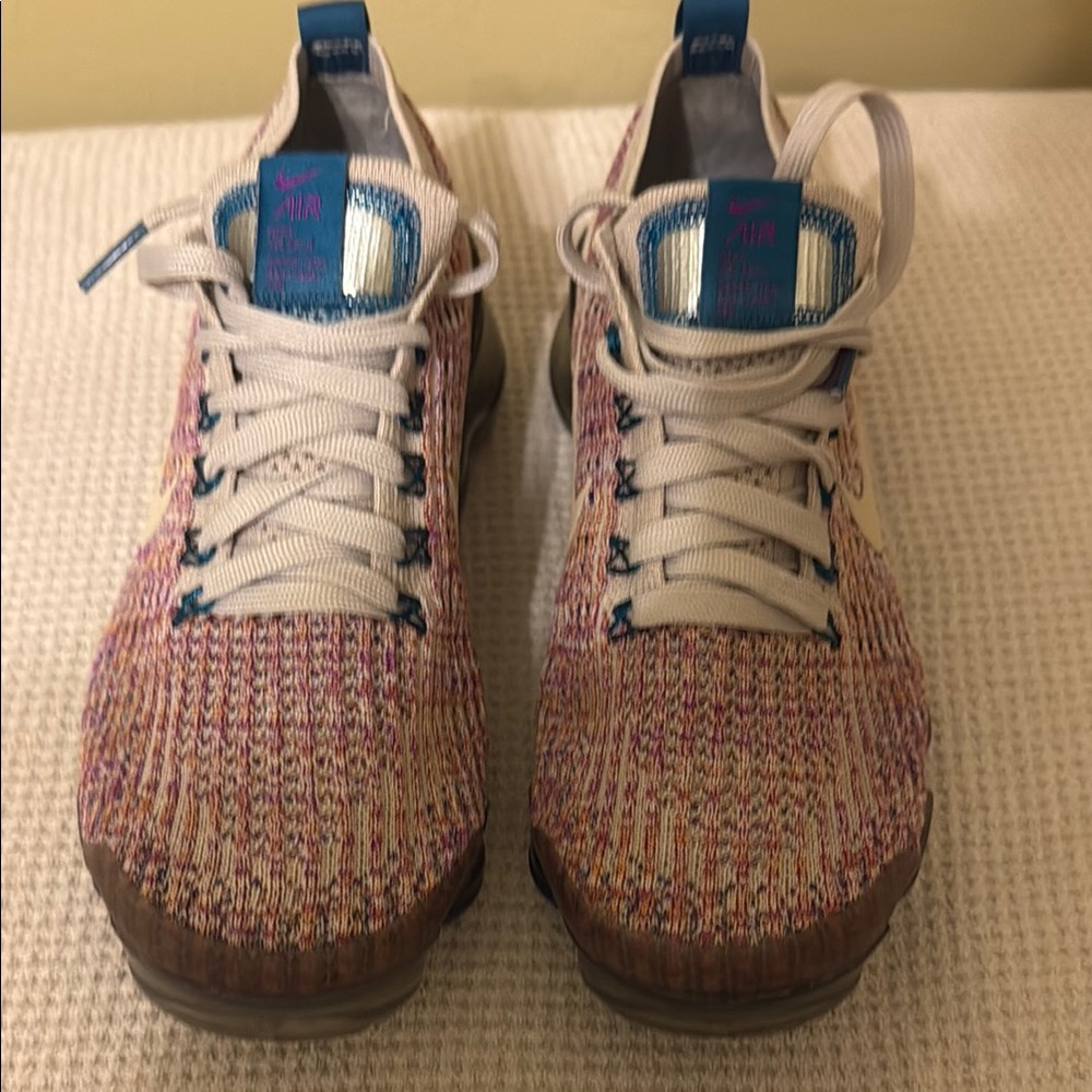Nike women’s Vapor Max